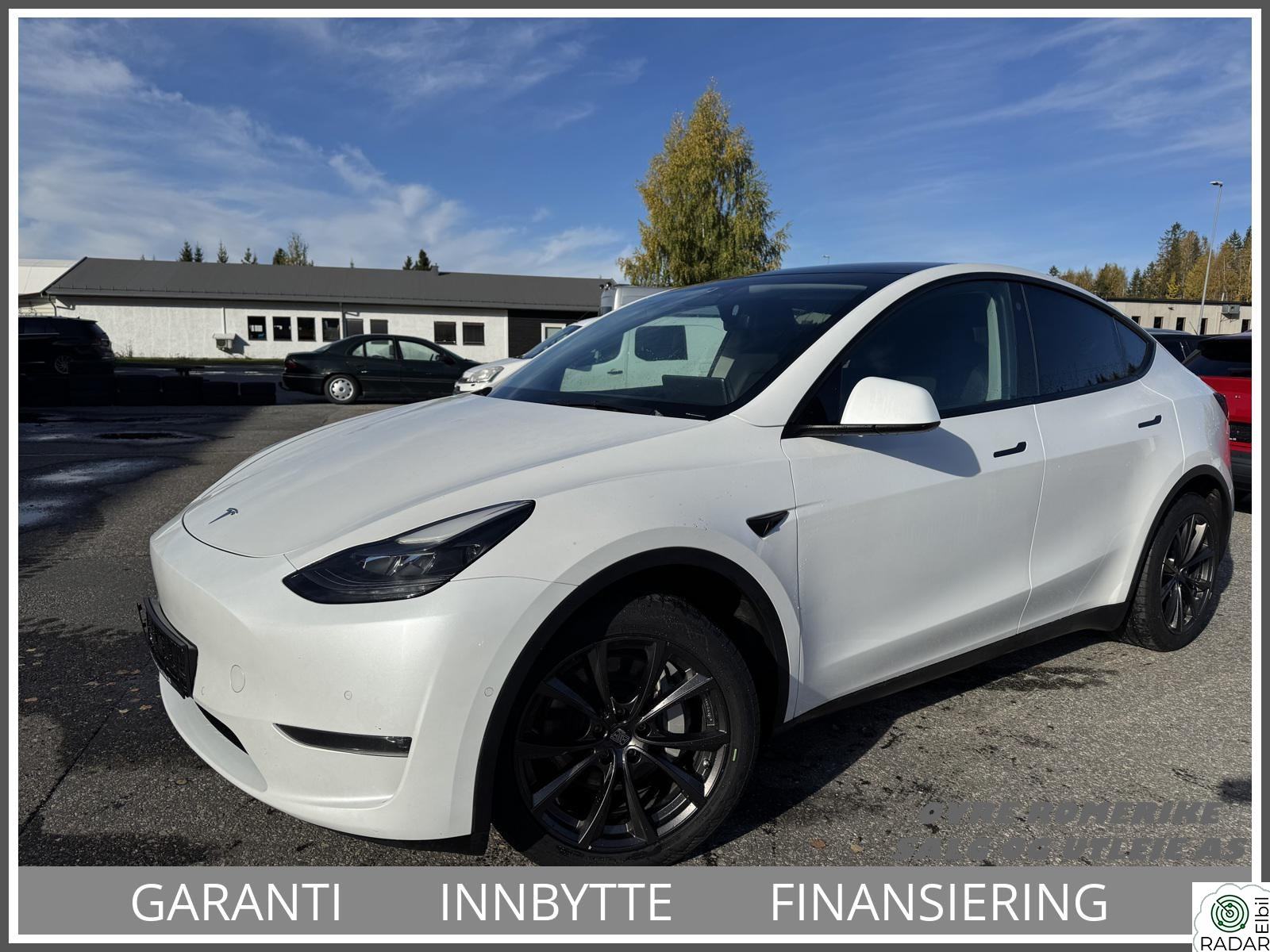 TESLA Model Y Long Range AWD, Panorama, 1 Eier, Krok, Garanti 12mån