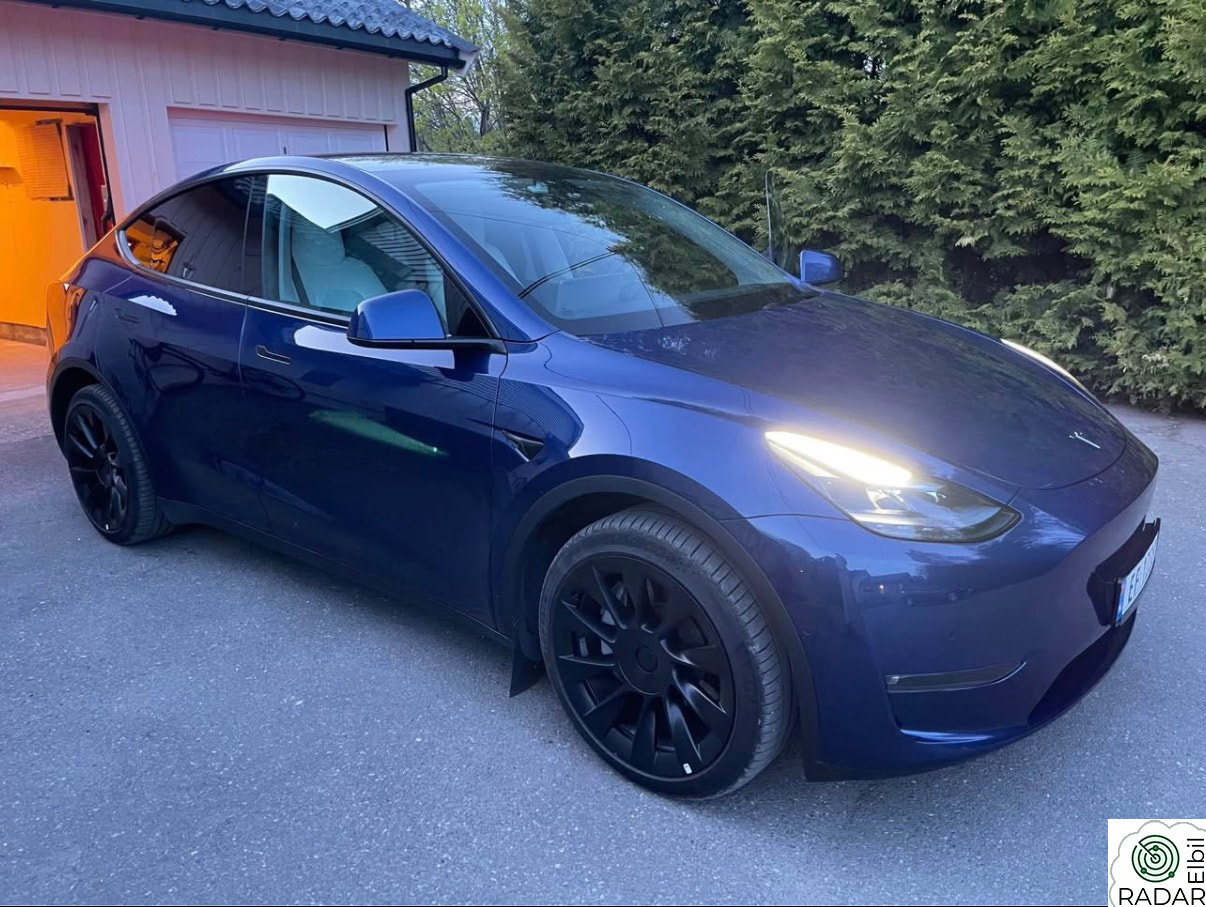 TESLA Model Y Long Range AWD