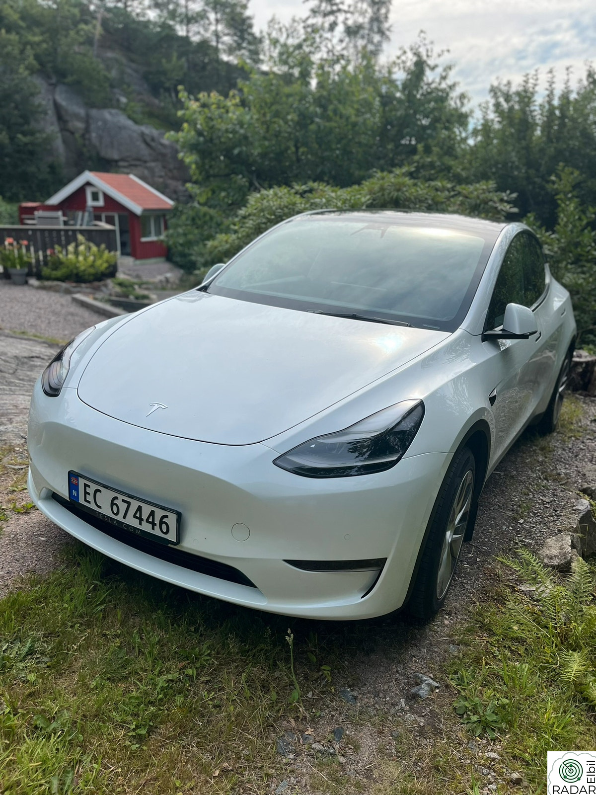 TESLA Model Y Long Range AWD