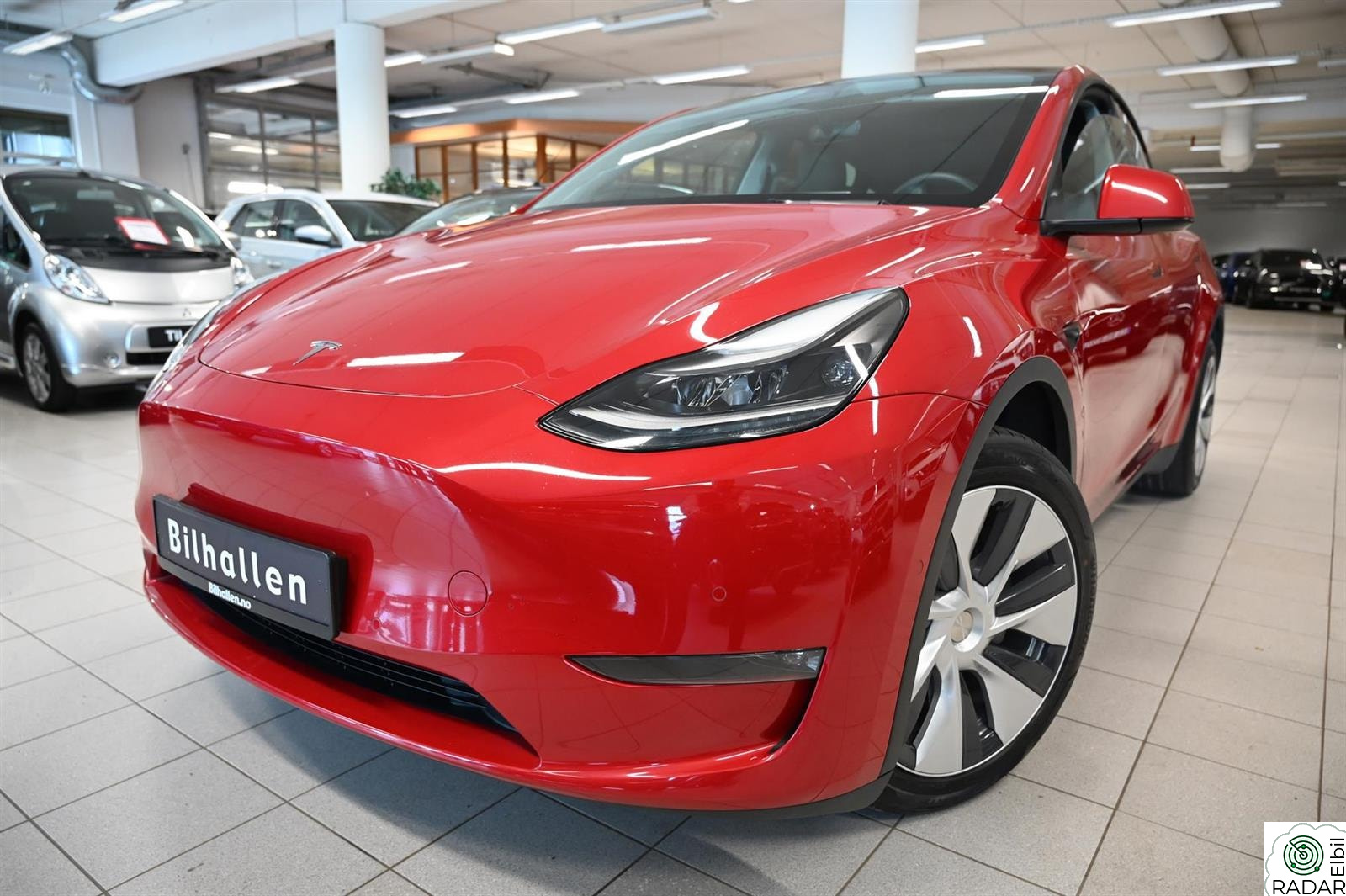 TESLA Model Y Long Range AWD Premium