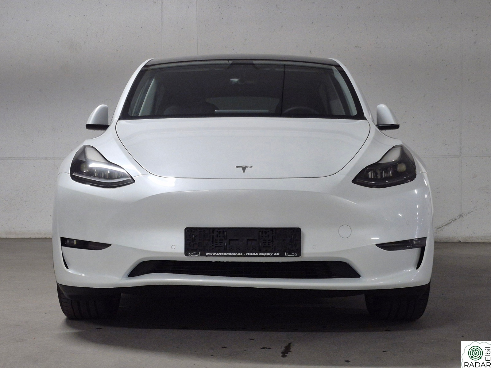 TESLA Model Y Long Range Krok AMD Ryzen Premium