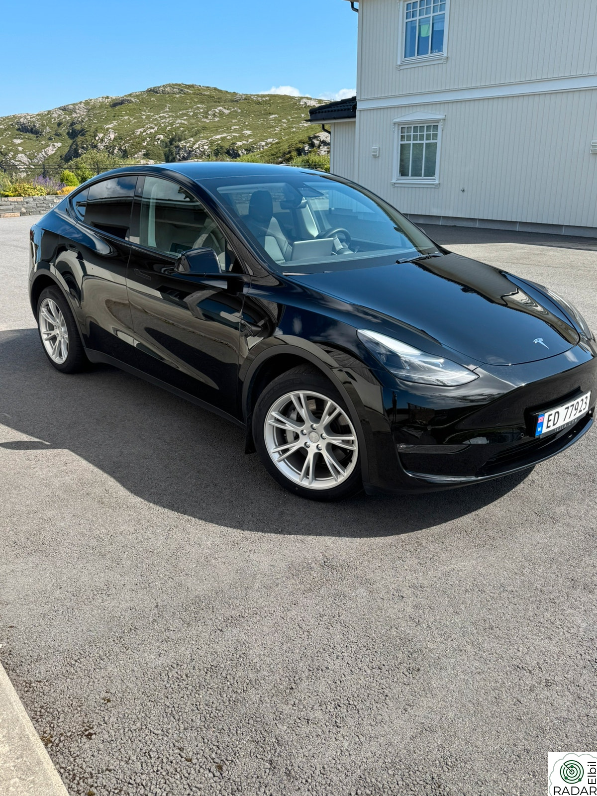 TESLA Model Y Long Range AWD Autopilot premium lyd Panorama 1 eier