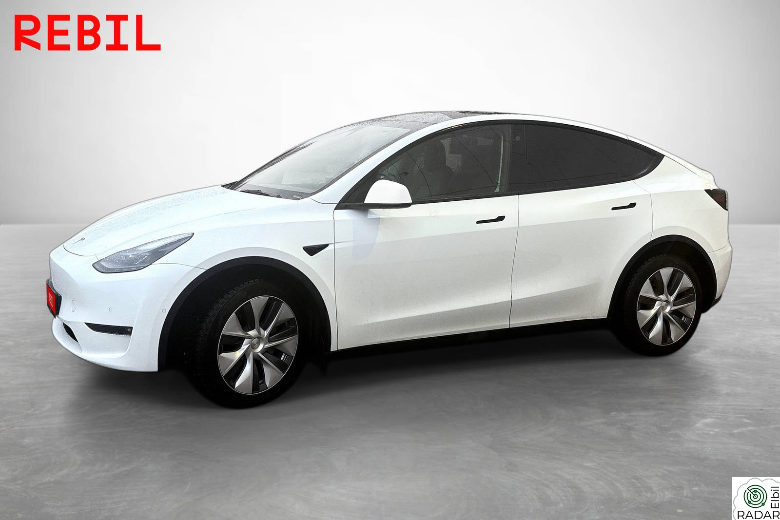 TESLA Model Y Long Range/AWD/Ryggekamera/Varmepumpe/Skinn/AP/Pano