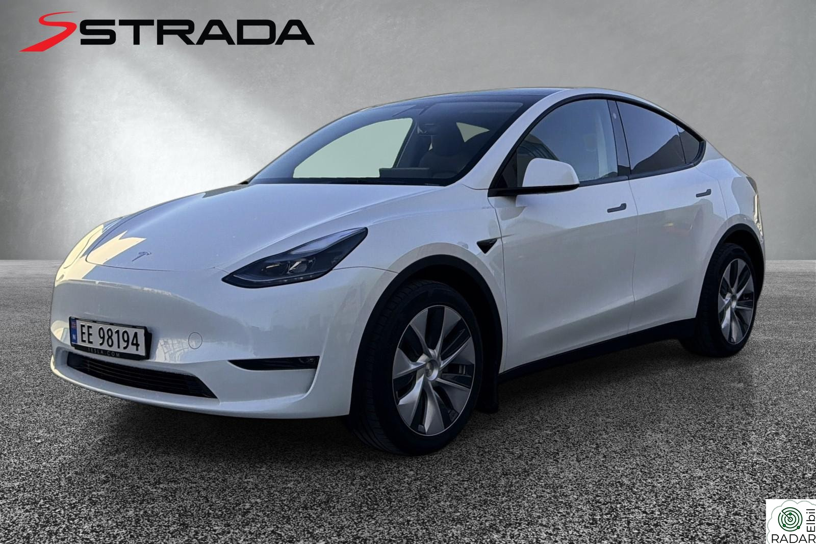 TESLA Model Y Long Range AWD/AutoPilot/Premium/Hengerfeste/Ryzen