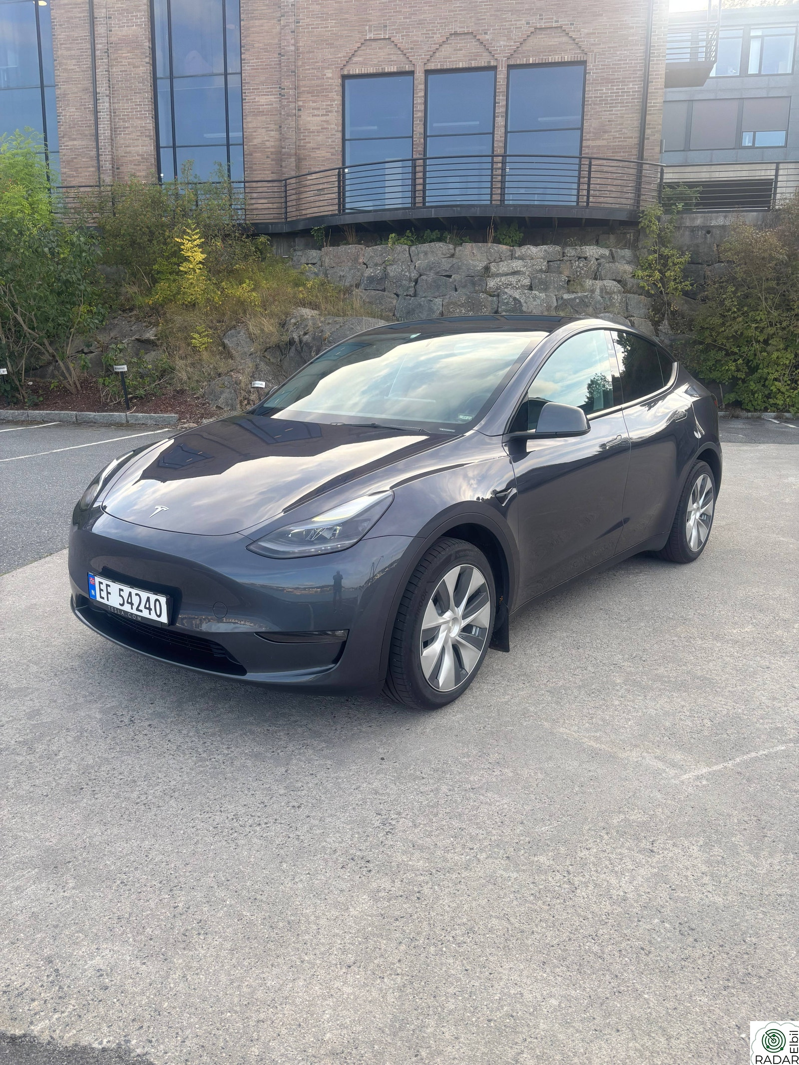 TESLA Model Y TESLA Model Y, velholdt