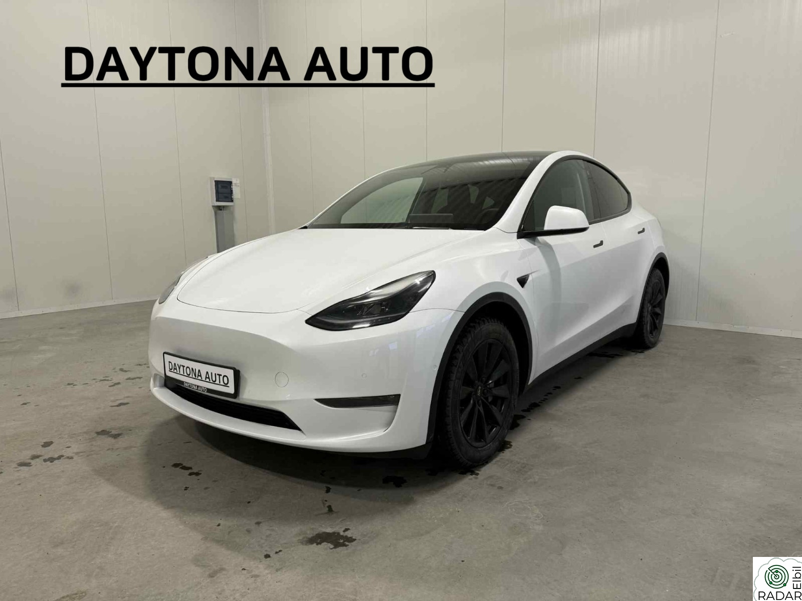TESLA Model Y Long Range AWD, Hengerfeste, V.pumpe, Velholdt, Garanti