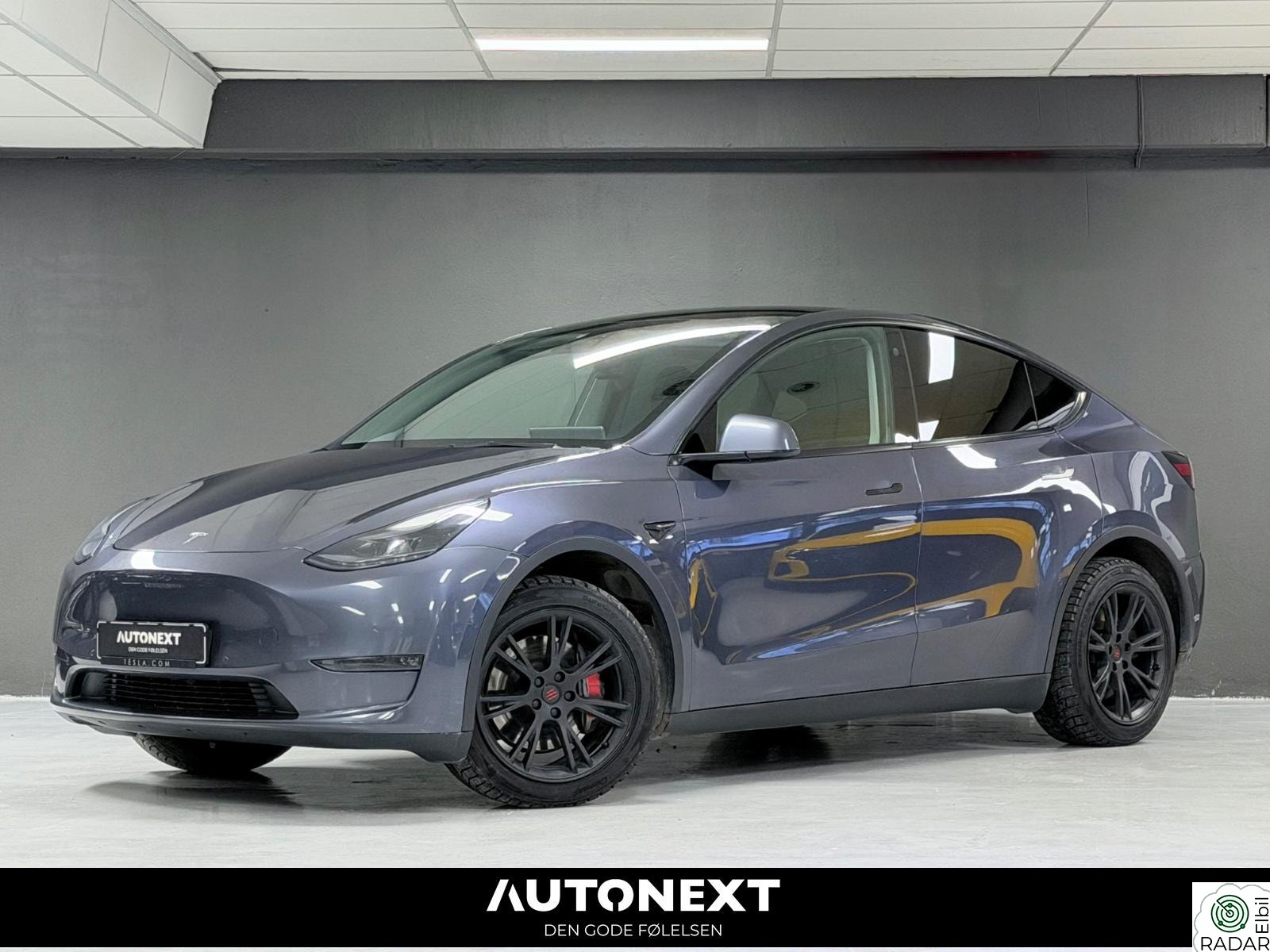 TESLA Model Y 507 WLP Long Range AWD / Hengerfeste /VARMEPUMPE/SE DEN