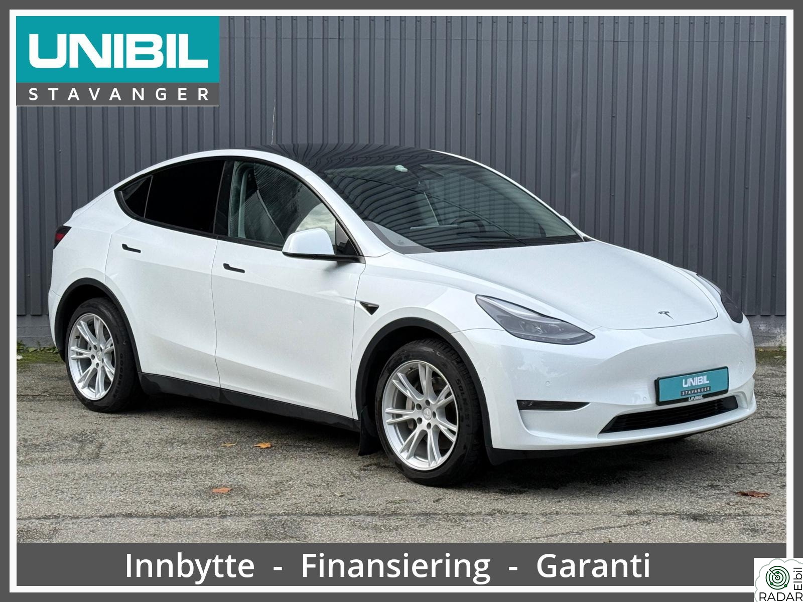 TESLA Model Y Long Range AWD Krok/Skinn/ACC/Premium/Panorama/AP