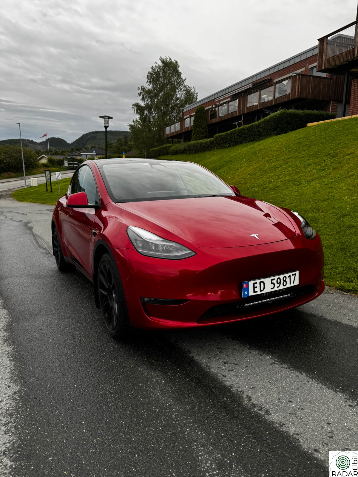 TESLA Model Y Long Range AWD