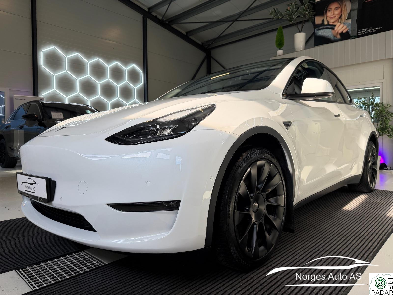 TESLA Model Y Long Range AWD | 1 eier | AMD ryzen | Euok 30.06.2028