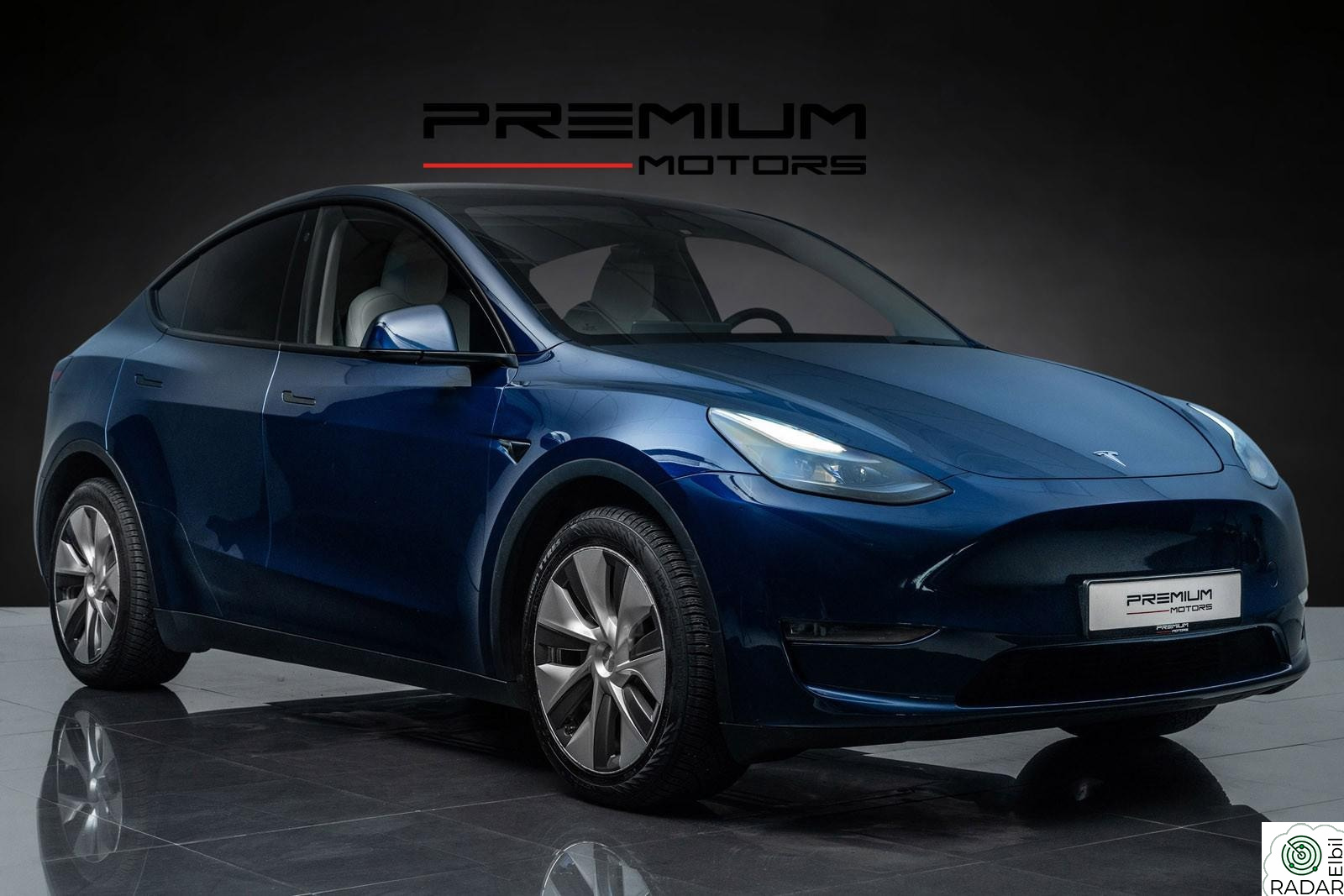 TESLA Model Y Long Range AWD 533KM,EAP,Berlin,Premium,HFeste1Eier