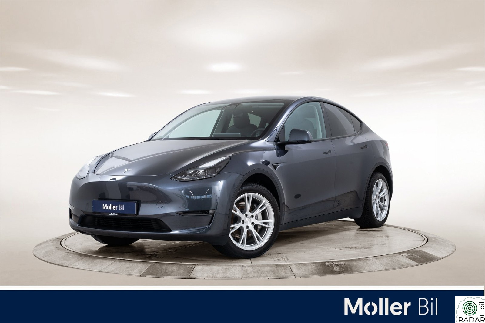 TESLA Model Y Long Range AWD - Pano, 360Kam, Navi