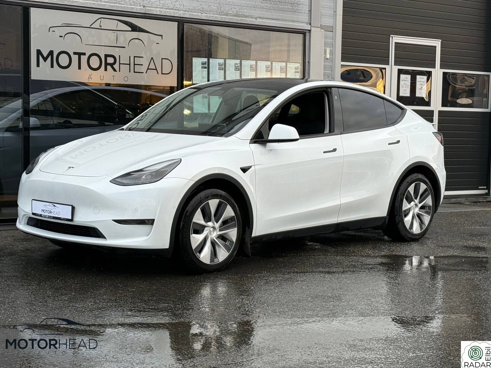 TESLA Model Y Long Range, AWD, Enhanced Autopilot, H-feste