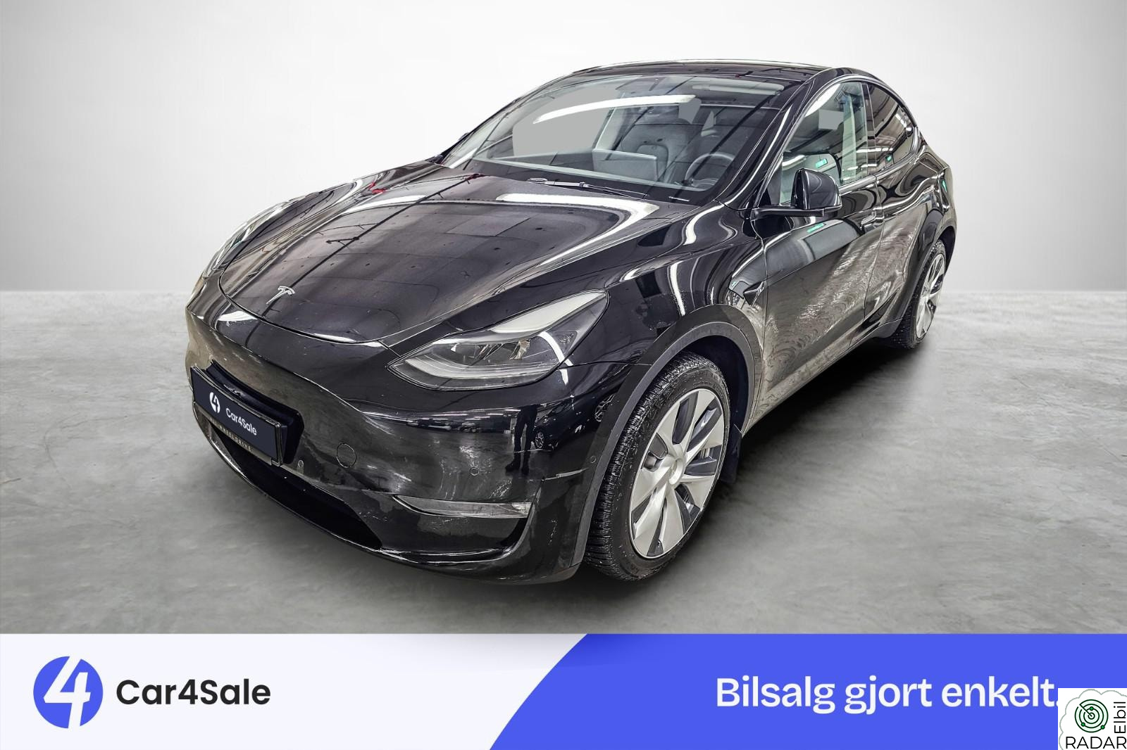 TESLA Model Y Long Range AWD 507km / Krok / AP / V.Pumpe / Premium+++