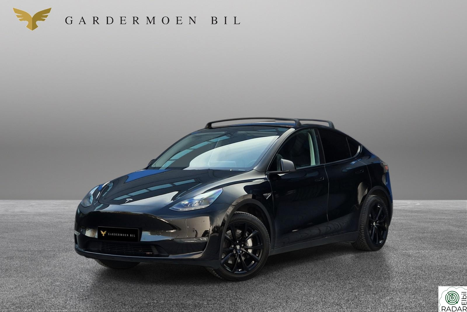 TESLA Model Y Long Range/Dual Motor/Autopilot/Krok/Premium+++