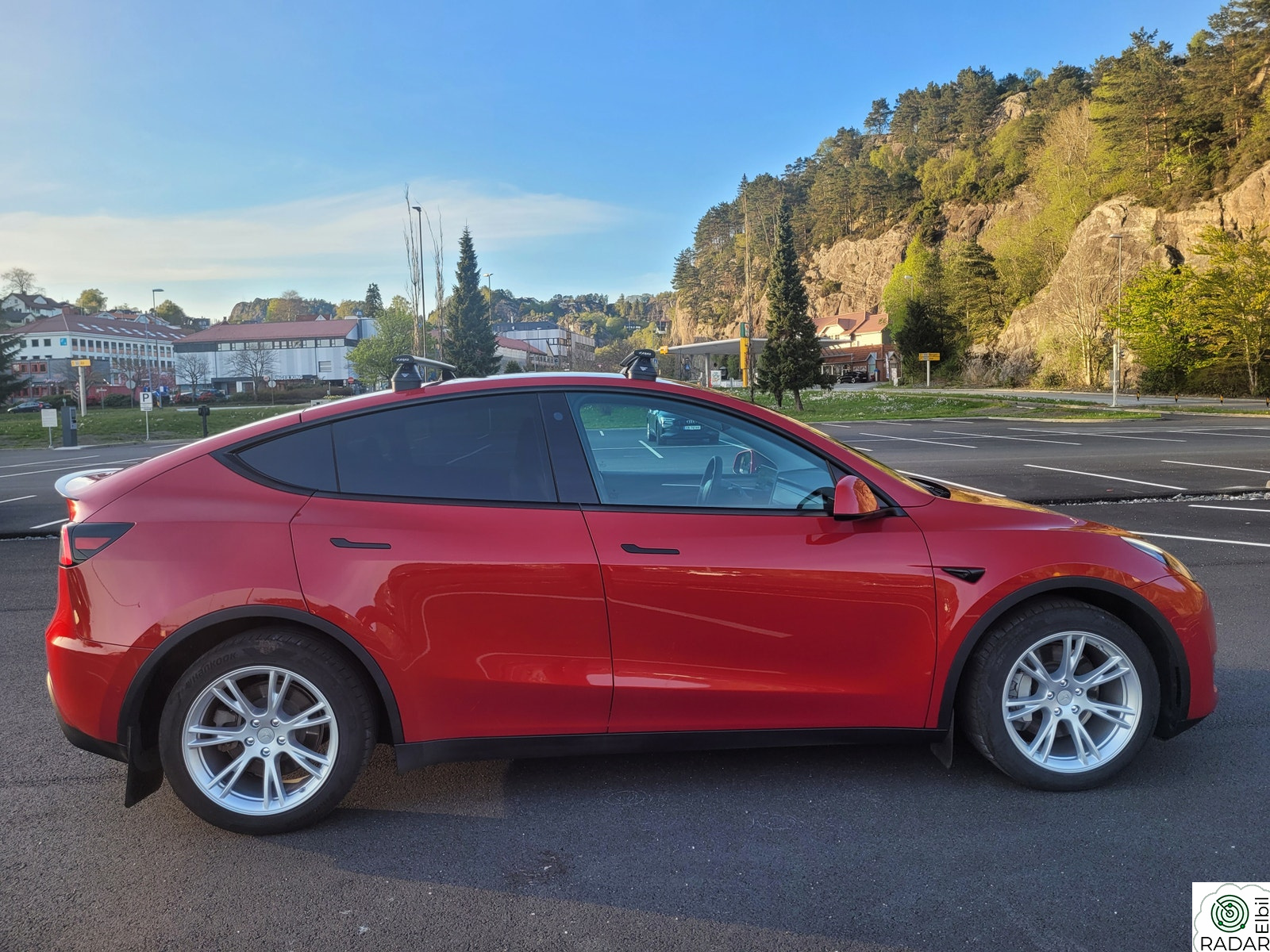 TESLA Model Y Enhanced Autopilot-Forlenget garanti-Parkeringssensorer