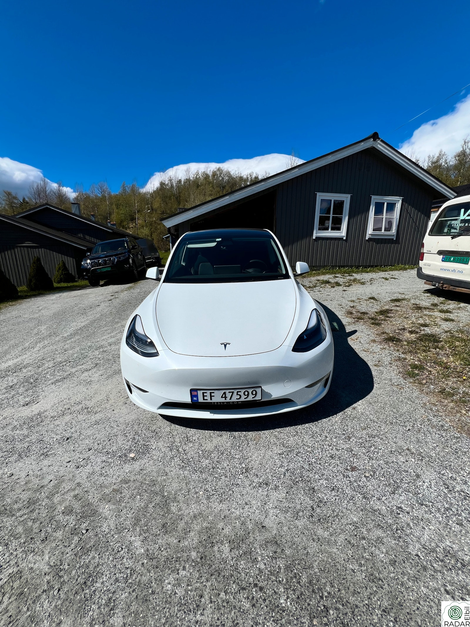 TESLA Model Y Long Range AWD