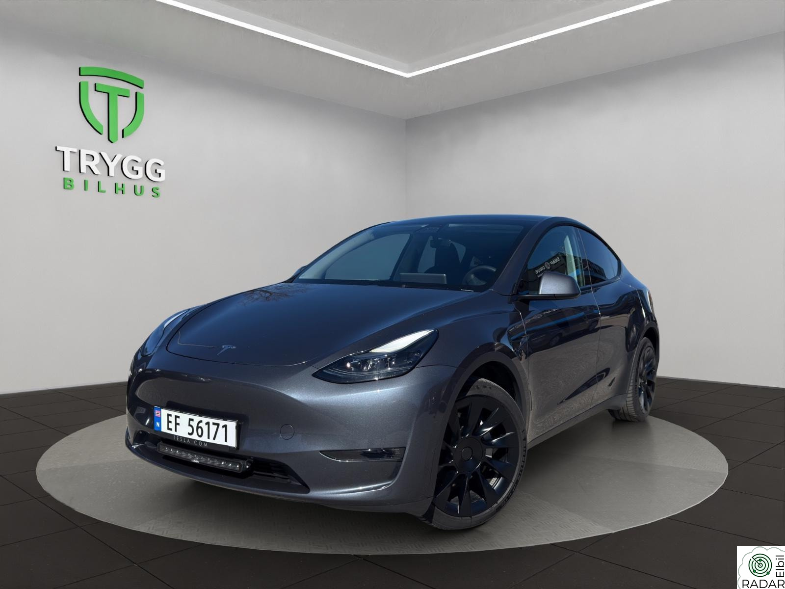 TESLA Model Y Long Range AWD / Krok / LED BAR / Garanti / Premium