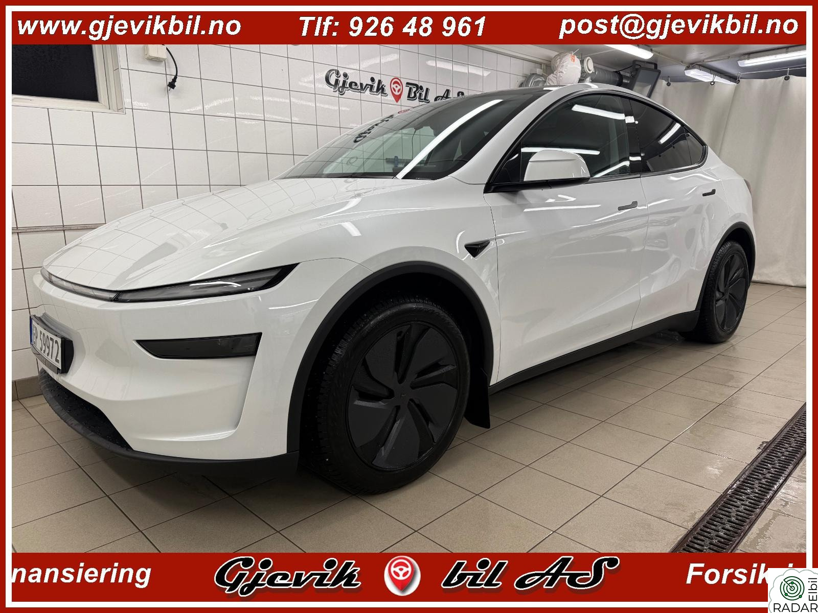 TESLA Model Y Juniper Long Range. Mye utstyr lav km. Som ny.