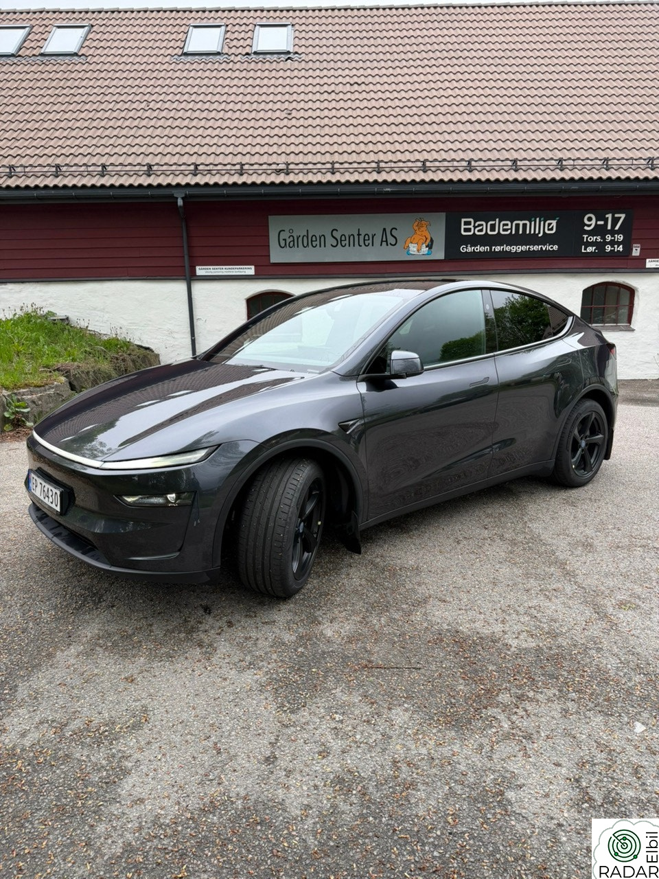 TESLA Model Y Premium Long Range AWD