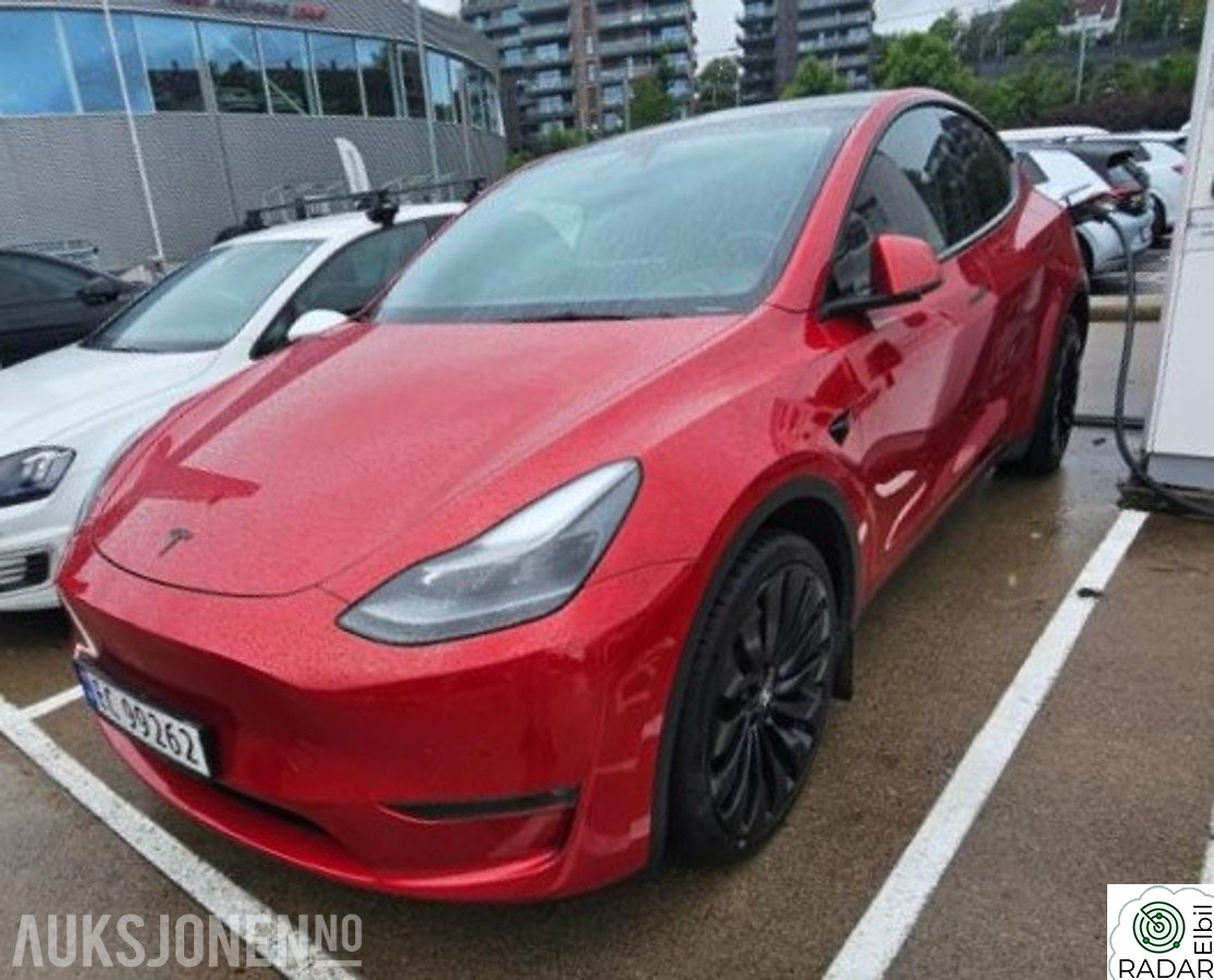 TESLA Model Y Long Range AWD autopilot premium HiFi varmepumpe