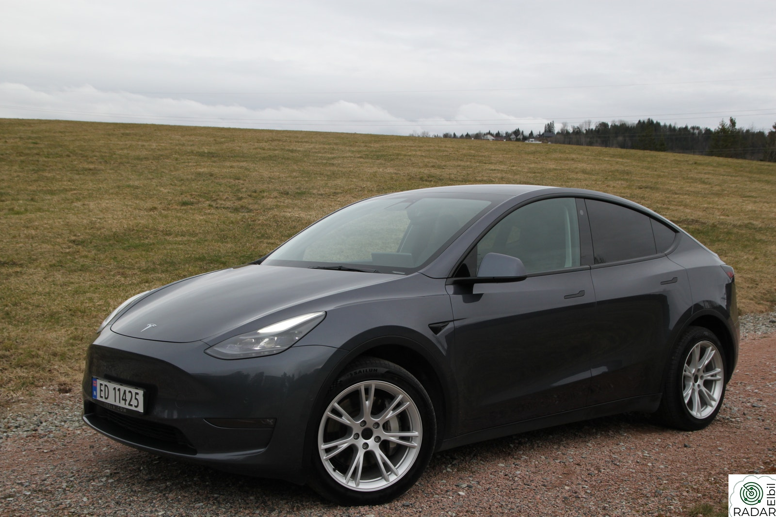 TESLA Model Y Long Range AWD - 1 EIERS BIL - GARANTI
