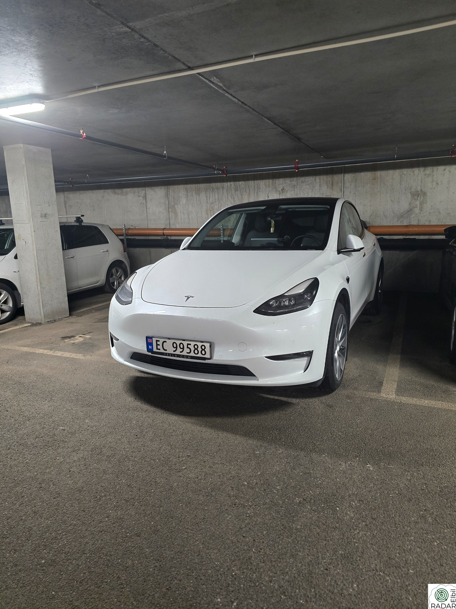 TESLA Model Y Long Range AWD