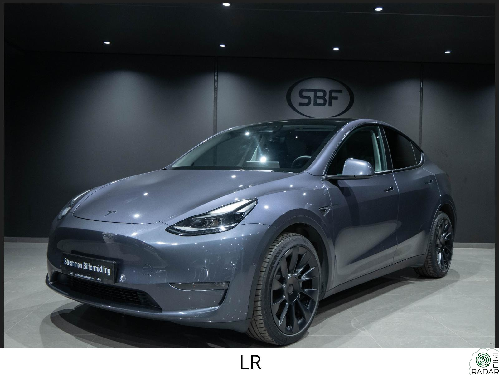 TESLA Model Y LONG RANGE AWD/AUTOPILOT/KROK/20"/INNBYTTE