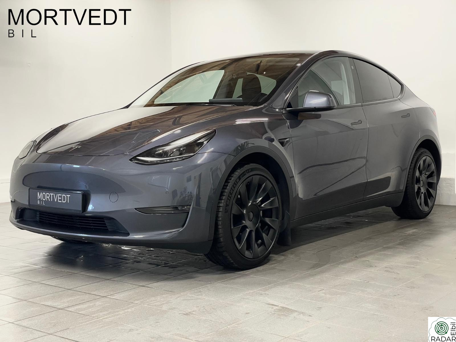TESLA Model Y LongRange, Awd,Skinn,1Eier,20",Varmepumpe,Panorama