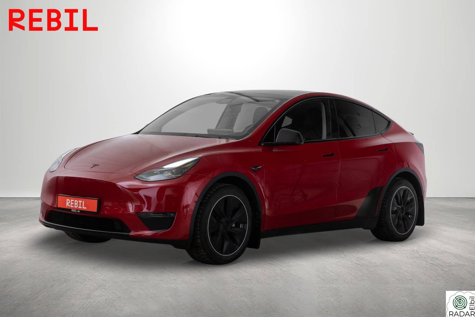 TESLA Model Y 533km(WLTP)/LR/AWD/Krok/Ryzen/AP/Navi/R.kam/Pano/Vpumpe