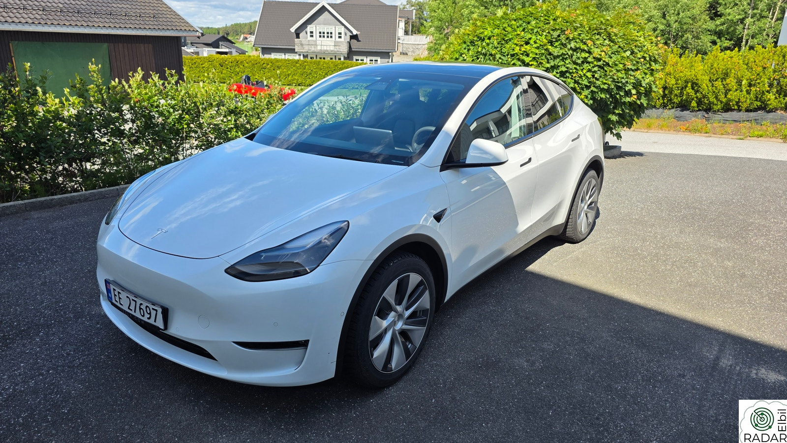 TESLA Model Y Long Range AWD