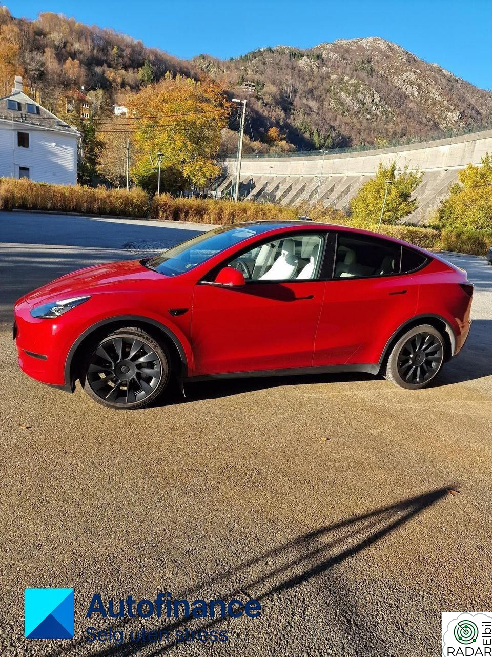 TESLA Model Y Long Range AWD| 20" sommer 19" vinter | Autopilot