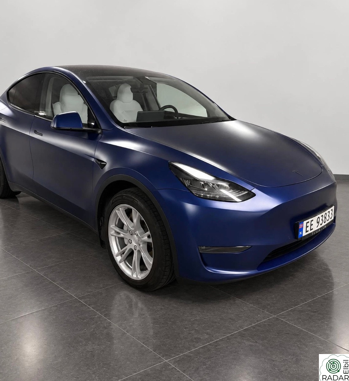 TESLA Model Y Long Range, EAP,  Full Satin PPF, Hengerfeste,EU28