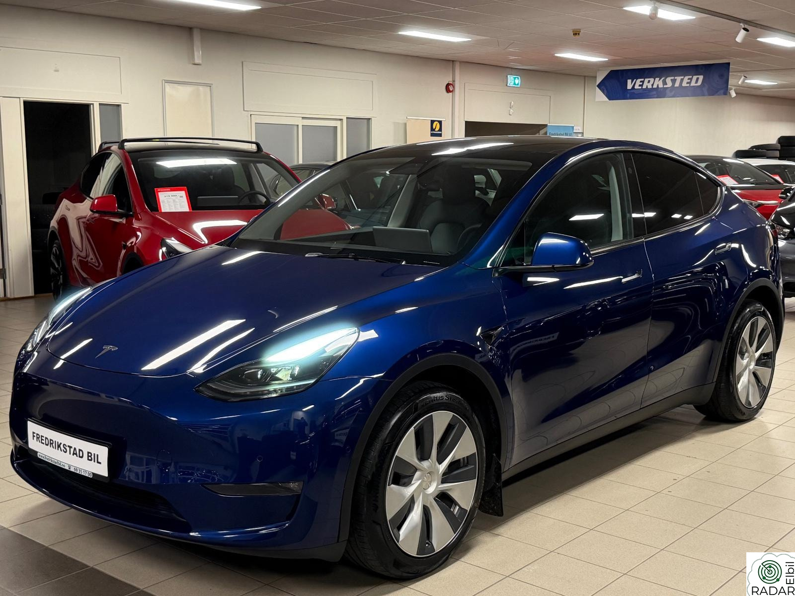 TESLA Model Y LONG RANGE-AWD-PREMIUM-KROK-KAMERA-VARMEPUMPE-ACC