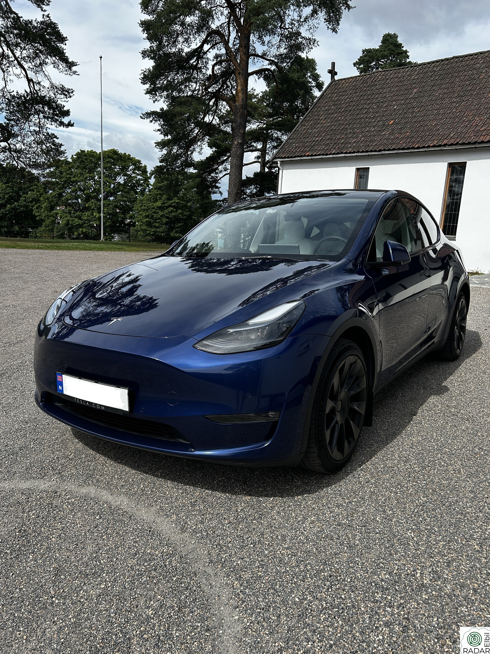 TESLA Model Y Long Range AWD