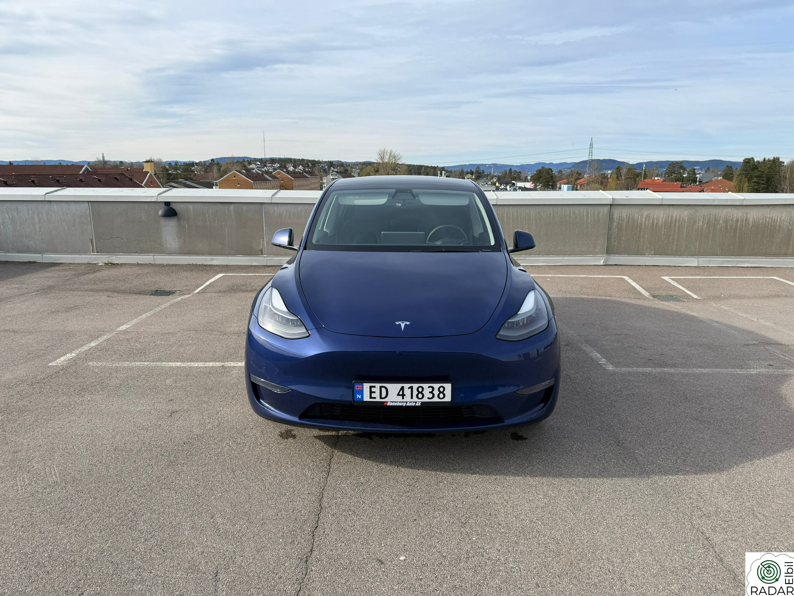 TESLA Model Y LONG RANGE AWD 4X4 / PREMIUM / EN EIER/ 20" EU11/27