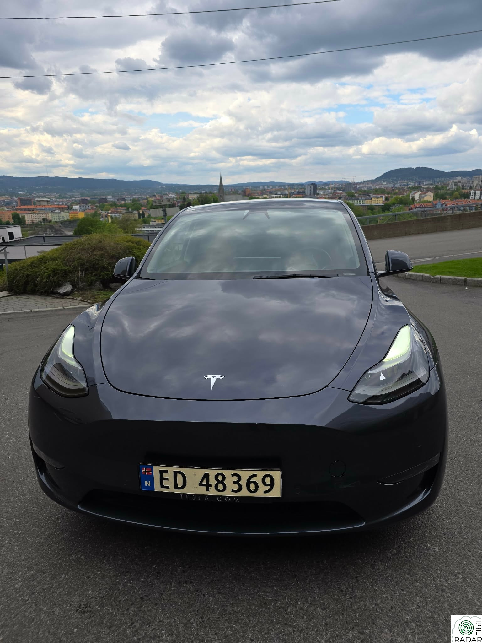 TESLA Model Y Long Range AWD