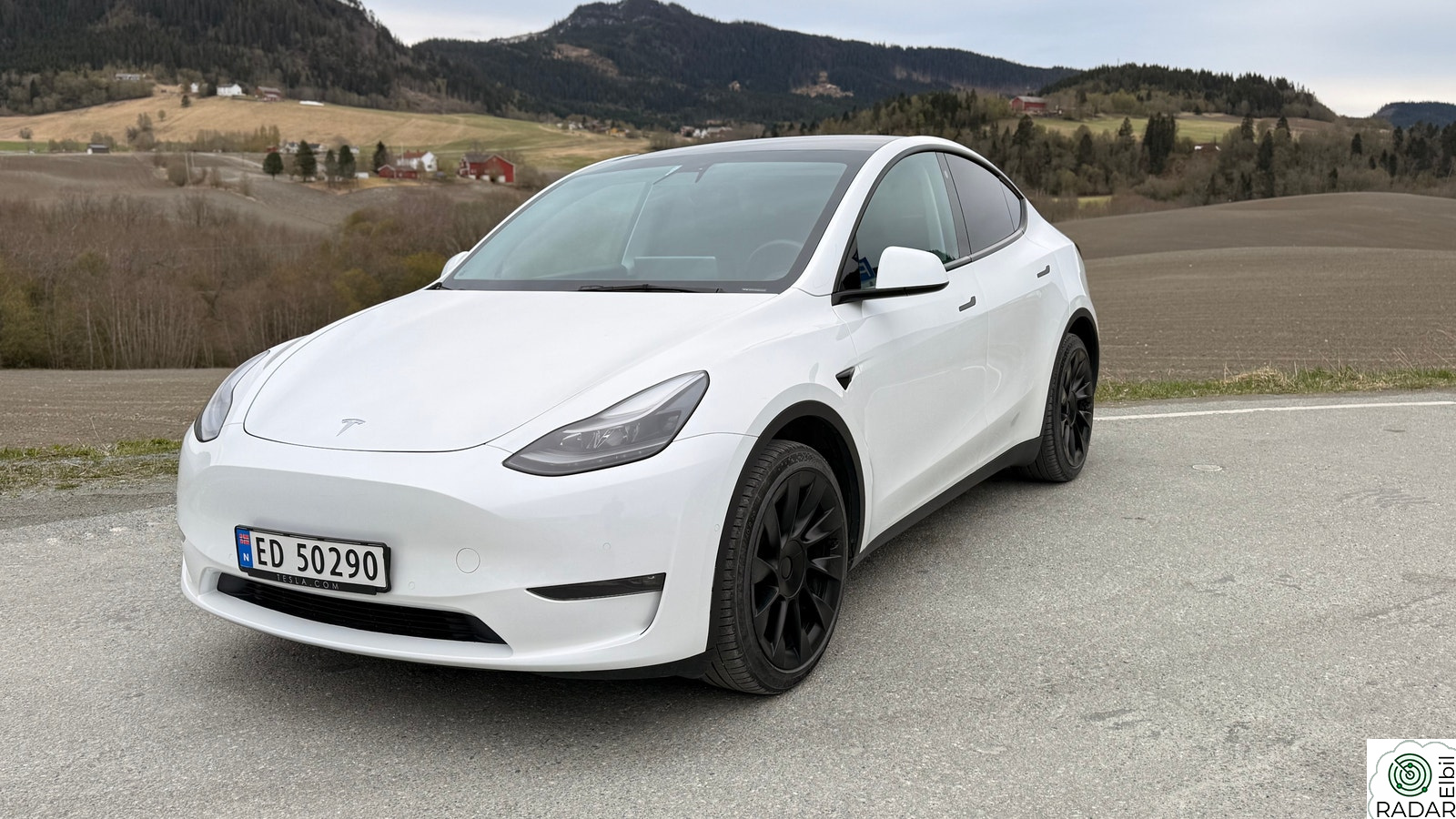 TESLA Model Y Long Range AWD