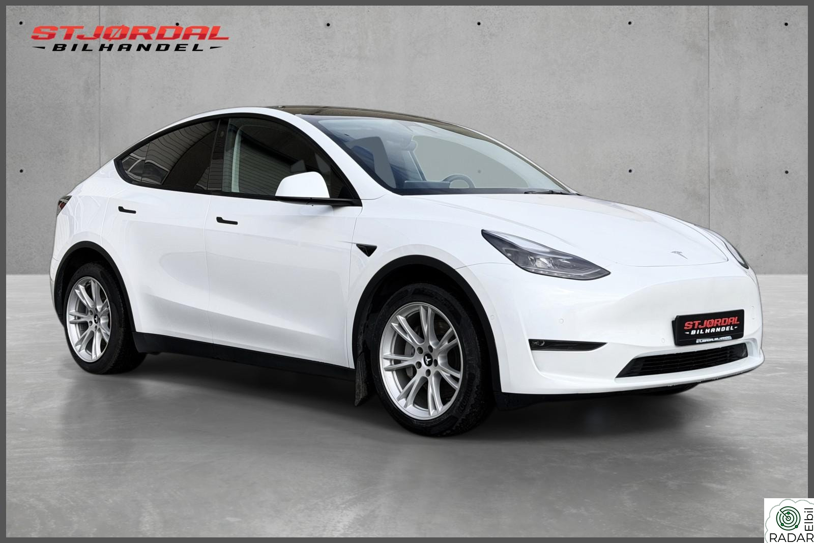 TESLA Model Y Long Range