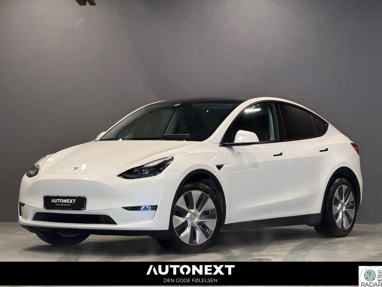 TESLA Model Y AWD LONG RANGE PREMIUM/KROK/AP/LAKKFORSEGLET/LAVKM++