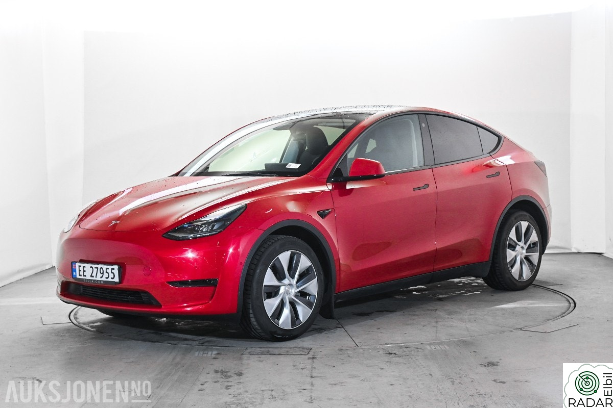 TESLA Model Y LONG RANGE AWD AUTOPILOT PANORAMA PREMIUM LYD H.FESTE
