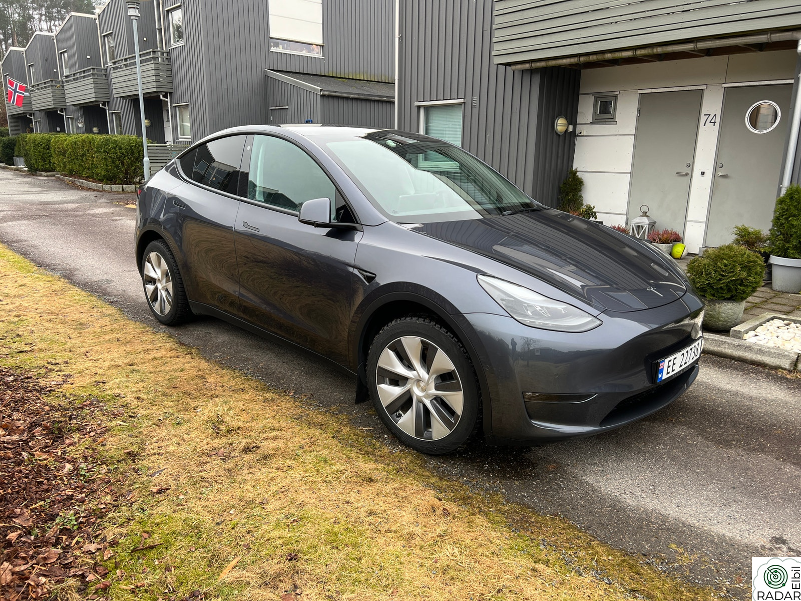 TESLA Model Y Long Range AWD