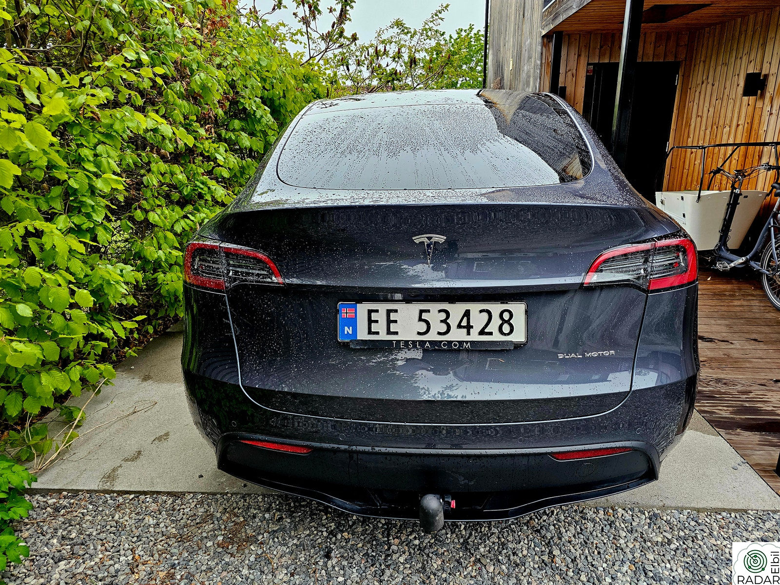 TESLA Model Y LR AWD