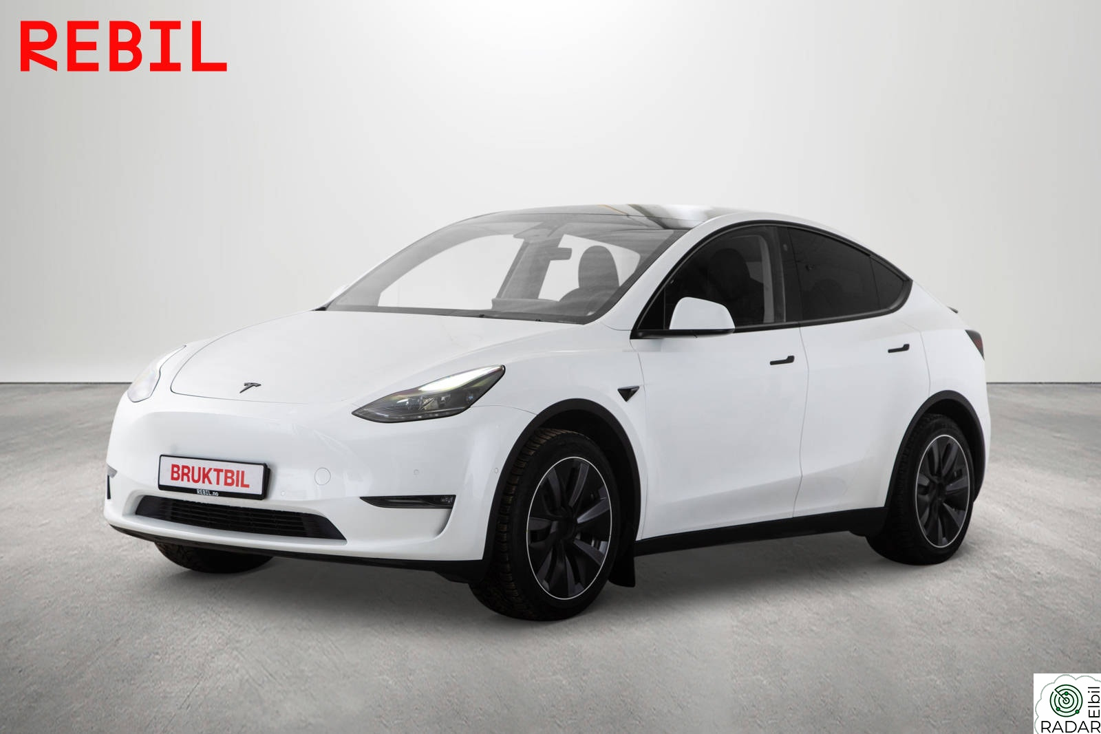 TESLA Model Y 533Km/LR/Pano/AWD/Navi/Skinn/Ryzen/AP/R.kam