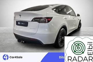 TESLA Model Y Long Range AWD 533km / Krok / Premium / V.pumpe / AP+++