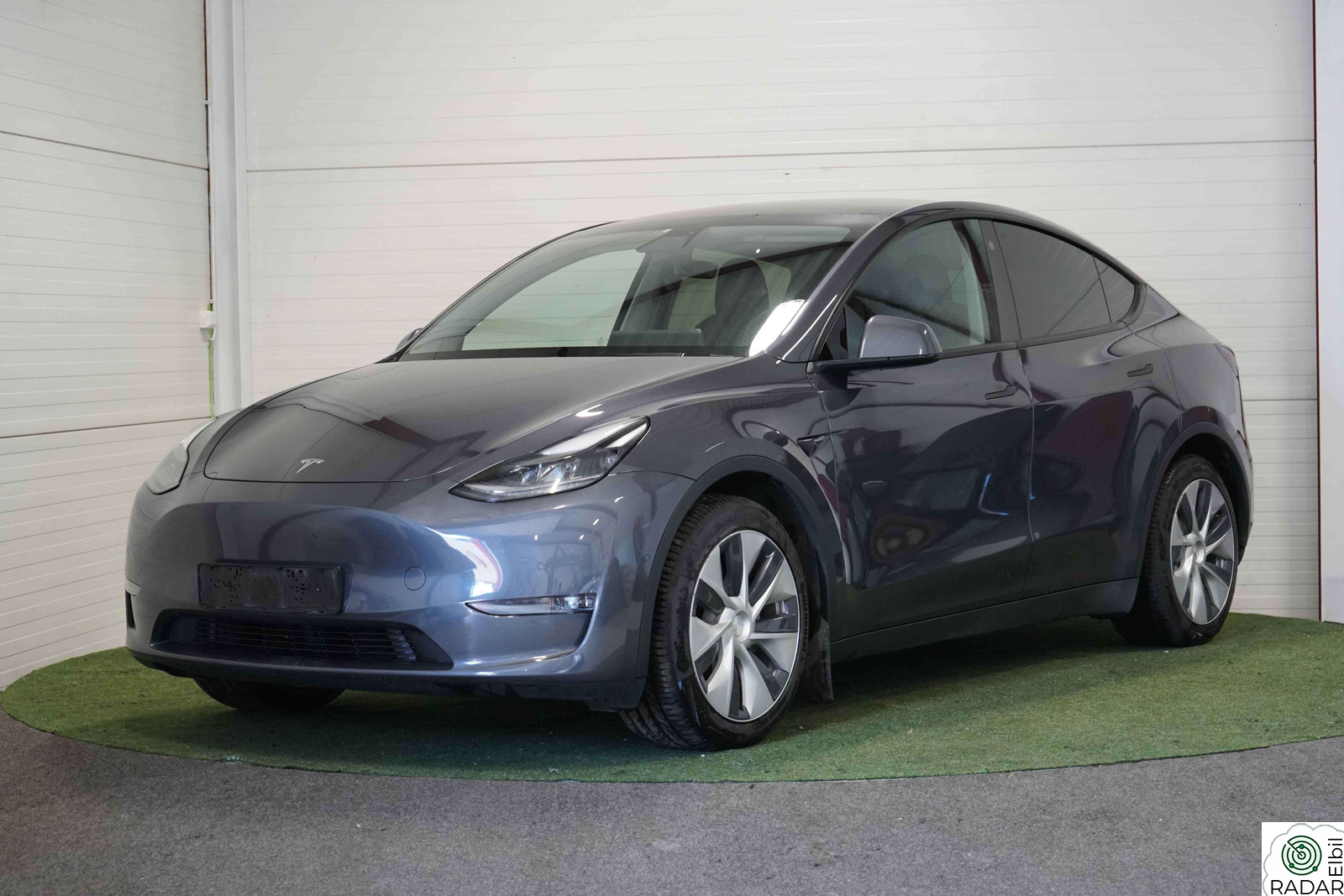 TESLA Model Y 514 hk-4x4-LONG RANGE-AUTOPILOT-DUAL MOTOR-SE PRIS