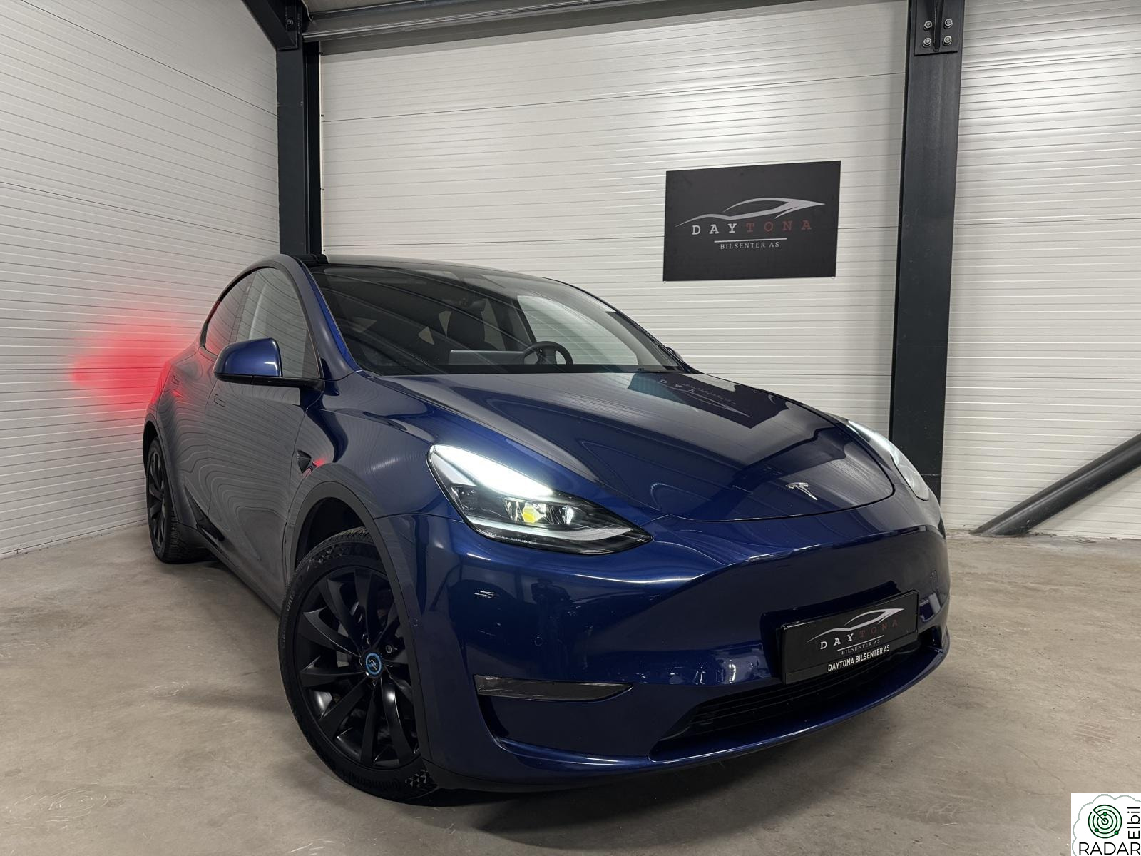 TESLA Model Y Longe Range AWD 507km/ Autopilot/ H.feste/ Varmepumpe
