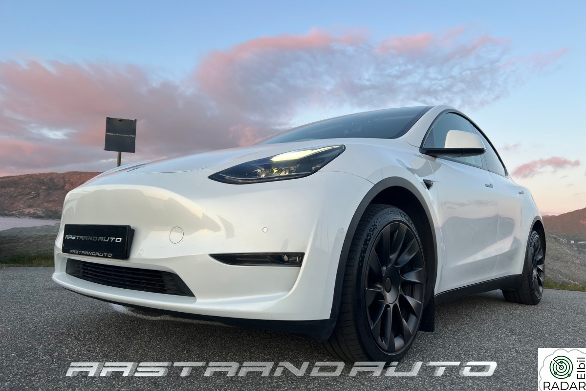 TESLA Model Y LR|PREMIUM|HIFI|VINTER|P.SENSOR|360CAM|KROK|KUPP