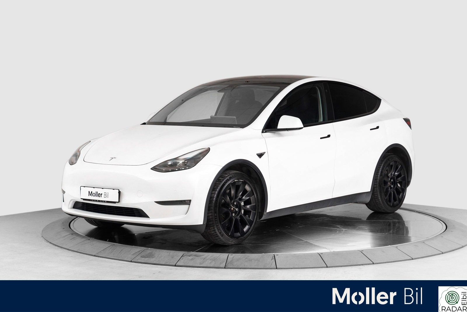 TESLA Model Y Long Range AWD El.seter, 360' kamera, Sort skinn, Pano+