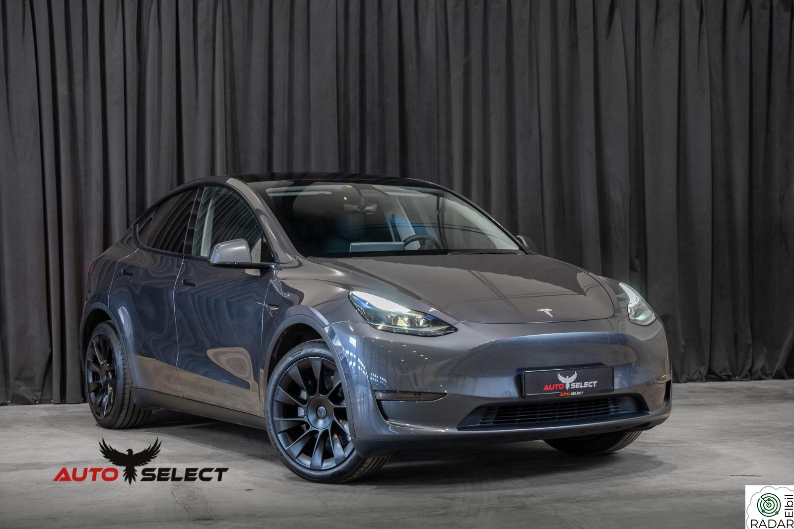 TESLA Model Y Long Range AWD/Premium/Krok/Varmepumpe/R.Kam/Autopilot